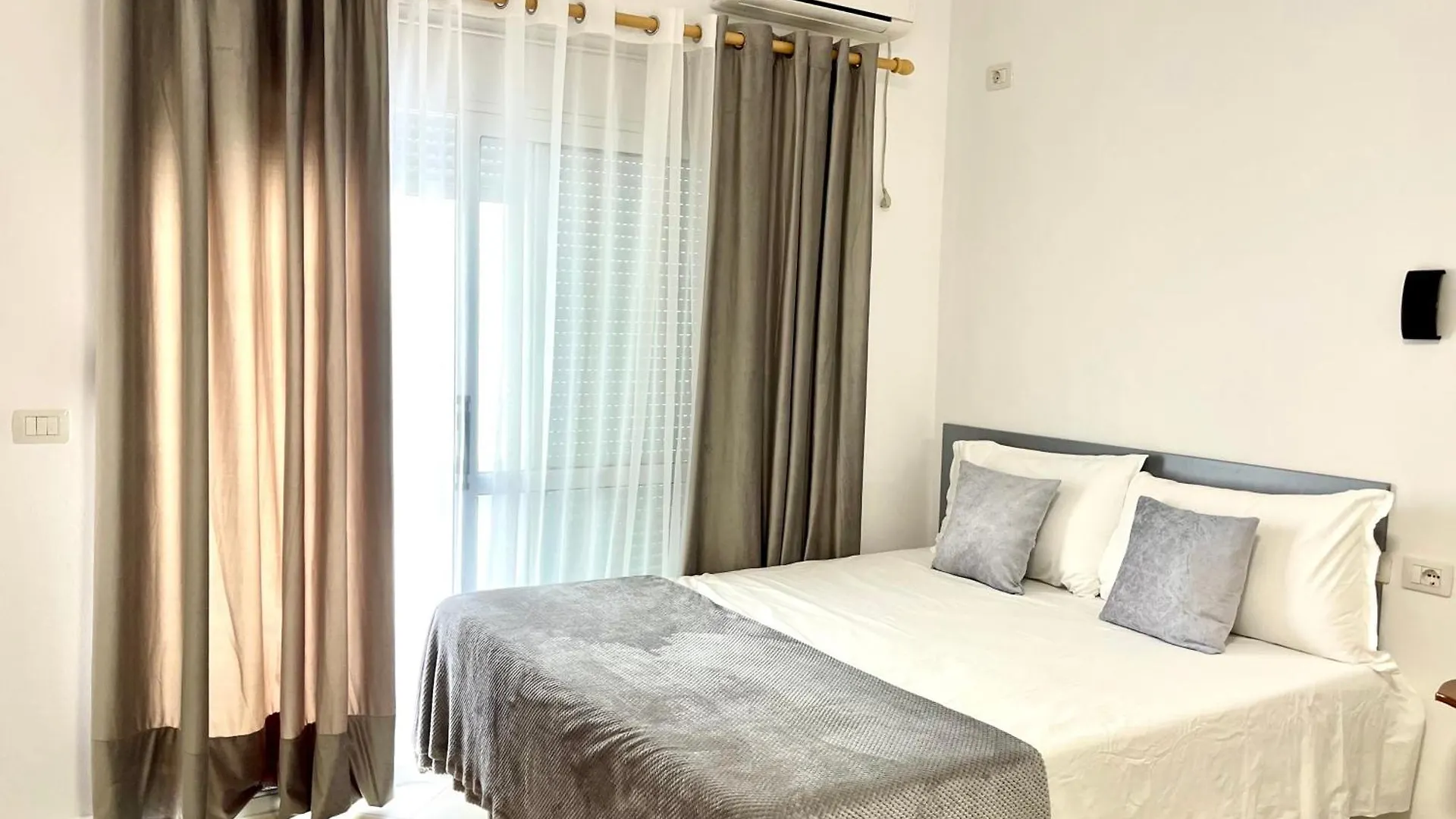 Rori Beach House 2 Vlore