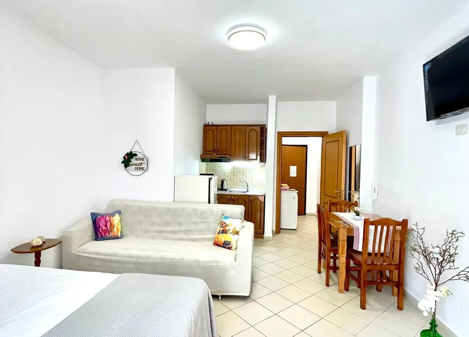 Rori Beach House 2 Vlore Apartment